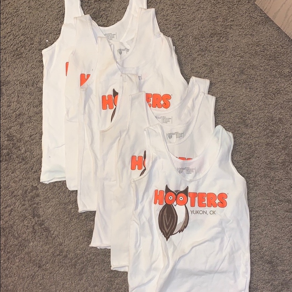 Hooter outfit